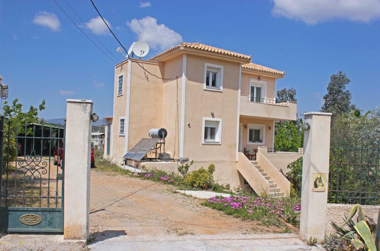 Apartment In Lagonisi Exterior photo